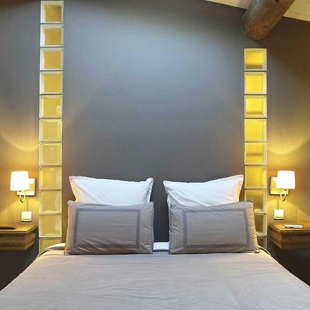 Grans Le Moulin De Picaud B&B 외부 사진
